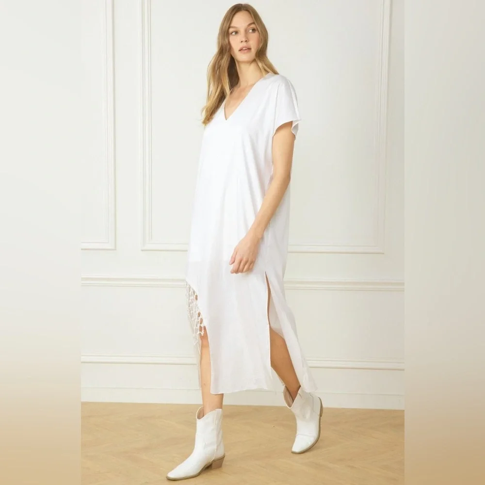 Entro V-neck short sleeve midi dress featuring braided fringe detail - Picture 2 of 7